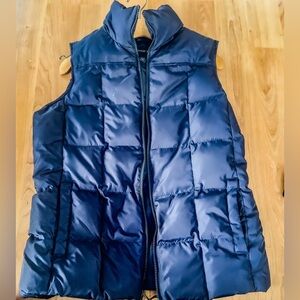 Lands' End Women's Down Winter Puffer Vest – Dark Navy, medium